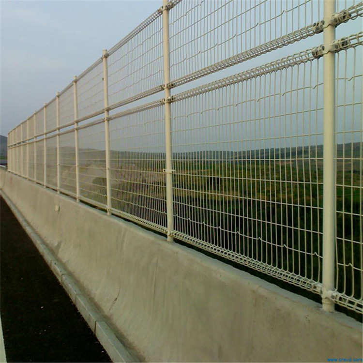 橋梁防拋網(wǎng)案例展示圖片1 橋梁防拋網(wǎng)案例展示圖片1